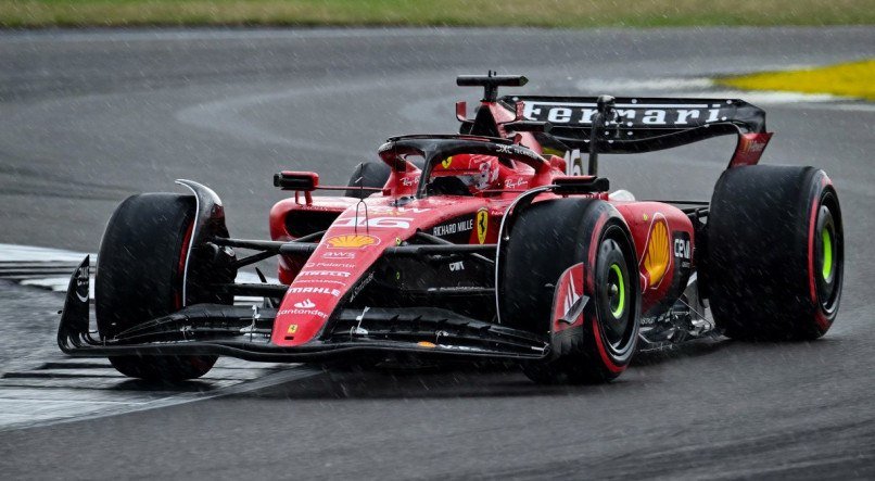 Charles Leclerc (Ferrari) está em sexto lugar no Mundial de Pilotos Fórmula 1 2023.