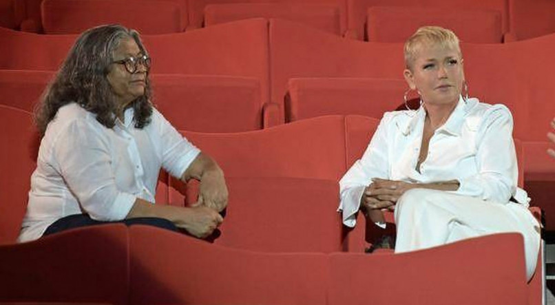 Marlene Mattos e Xuxa em gravação de documentário do Globoplay