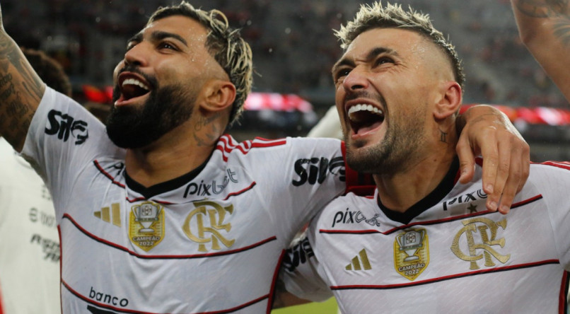 Gabigol e De Arrascaeta são dois dos destaques do Flamengo em 2023