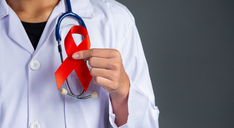Cerca de 650 mil pessoas em todo o mundo morreram de causas relacionadas com a Aids em 2021