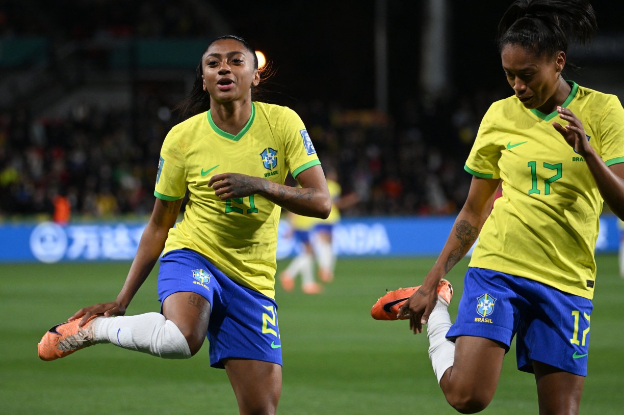 COPA DO MUNDO FEMININA: SIMULAÇÃO DE BRASIL E PANAMÁ NO FIFA 23