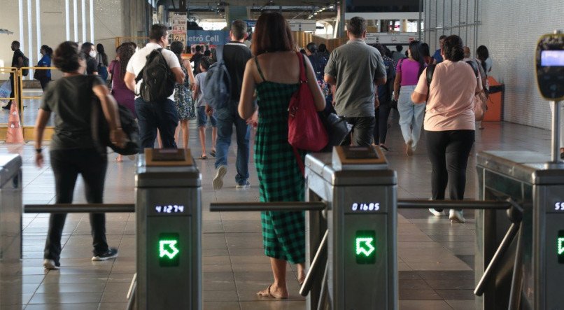 Greve do metr&ocirc; Recife ocorre nesta segunda (14)? Veja se o metr&ocirc; vai funcionar hoje e situa&ccedil;&atilde;o da greve dos metrovi&aacute;rios