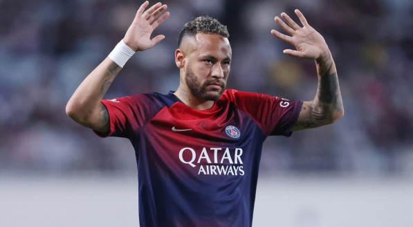 Refor&ccedil;o do Al-Hilal, Neymar voltou a jogar no PSG ap&oacute;s cinco meses no departamento m&eacute;dico