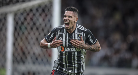 Paulinho é esperança do Galo para a partida contra o Palmeiras pela Libertadores
