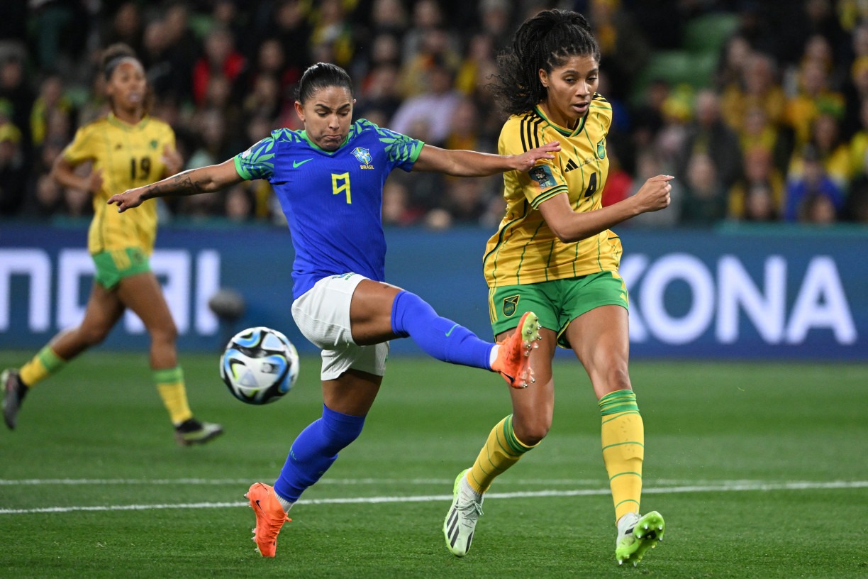 Brasil e Jamaica pela Copa do Mundo Feminina.