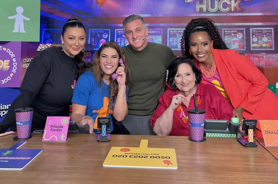 ARRECADAÇÃO CRIANÇA ESPERANÇA LUCIANO HUCK revela quanto doou para o CRIANÇA ESPERANÇA 2023 ARRECADAÇÃO CRIANÇA ESPERANÇA LUCIANO HUCK revela quanto doou para o CRIANÇA ESPERANÇA 2023