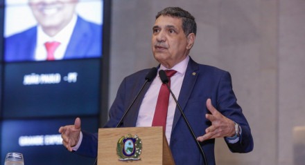 Líder da Federação na Alepe, o deputado João Paulo apresentou o posicionamento oficial do bloco em relação ao Governo Raquel Lyra