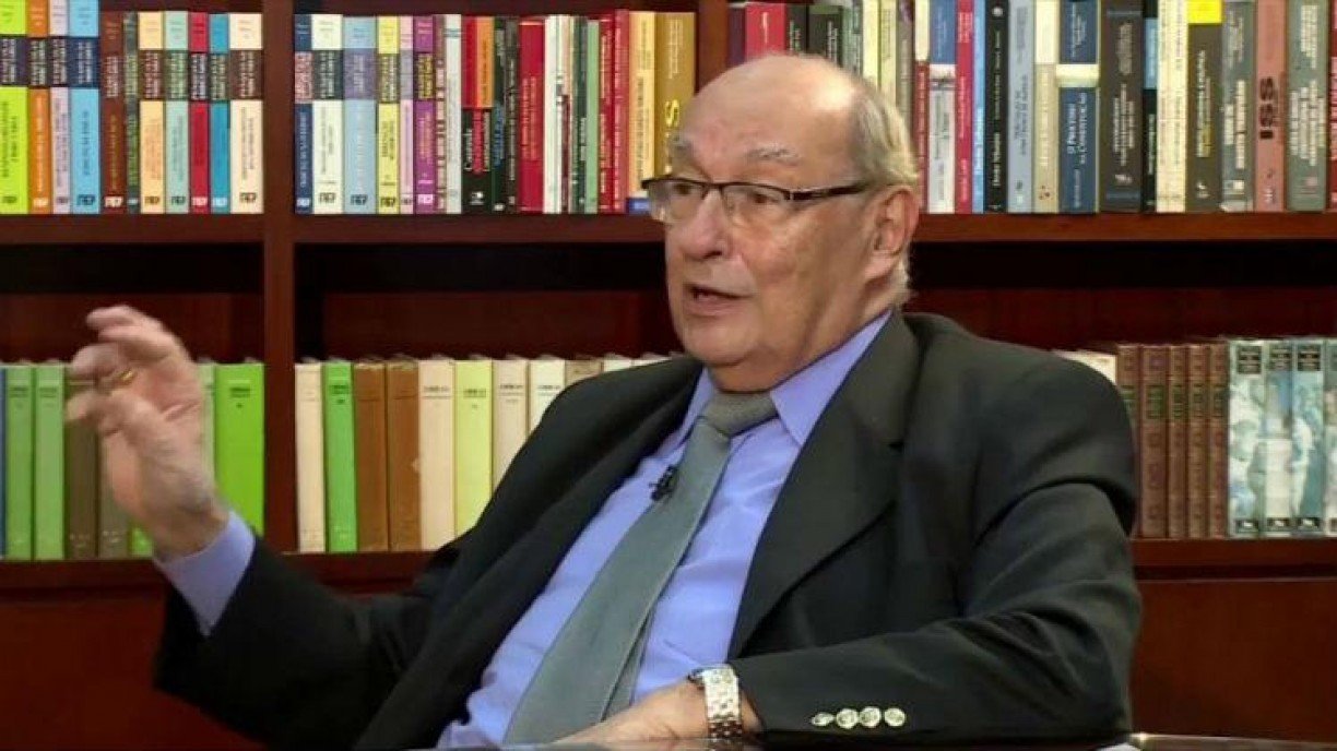 Ives Gandra: ministros do STF legislam e interpretam a lei em causa própria