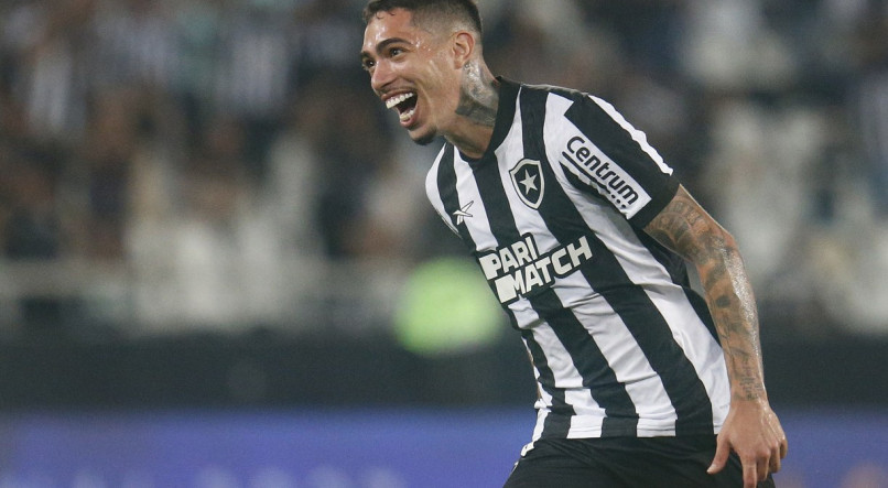 O Botafogo busca uma vaga nas semifinais da Sul-Americana diante do Defensa y Justicia