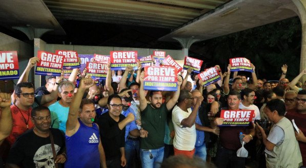 Greve do Metr&ocirc; do Recife durou 25 dias, com o sistema operando apenas nos hor&aacute;rios de pico