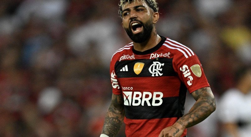 Gabigol &eacute; o camisa 10 do Flamengo diante do Botafogo.