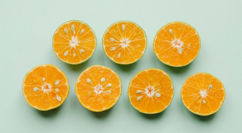Saiba os benefícios e o modo de preparo do chá de semente de laranja