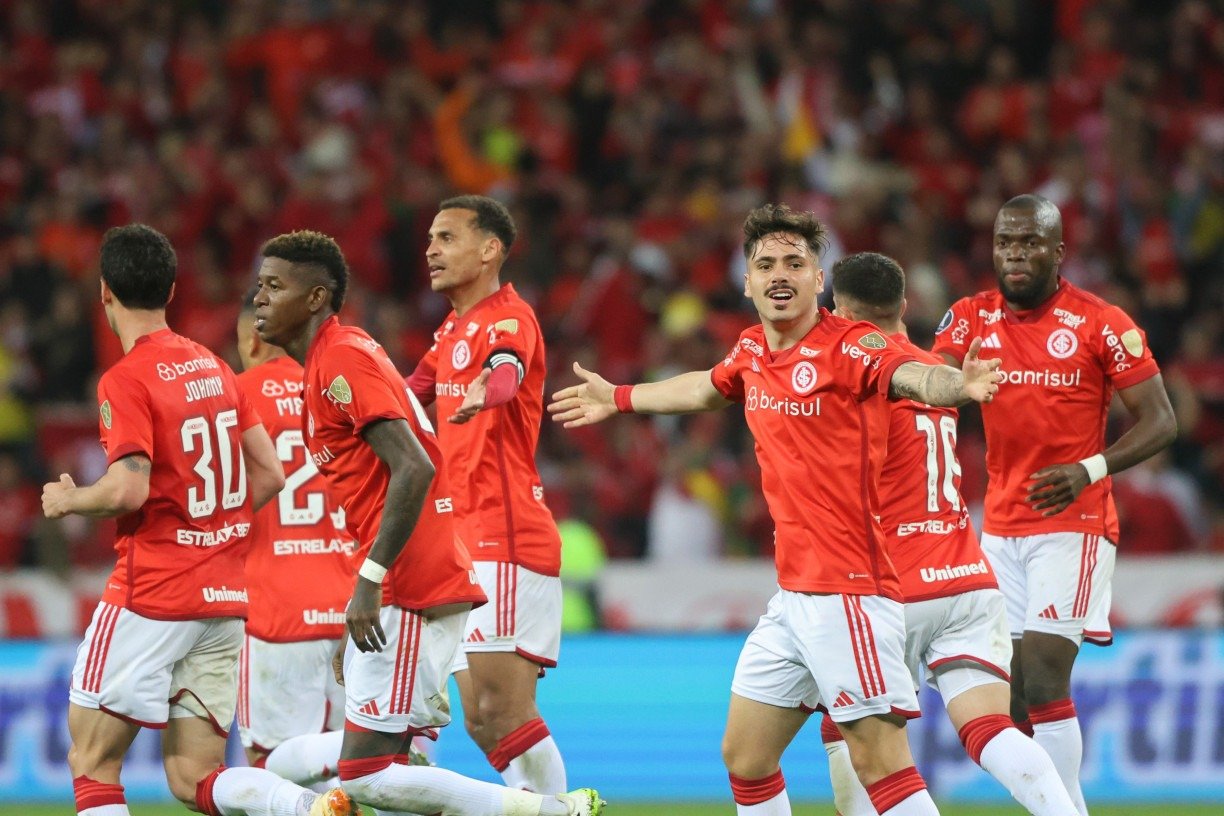 Qual canal vai passar o jogo BOLÍVAR x INTERNACIONAL hoje (22/08)? Passa na  GLOBO ou ESPN? Veja onde assistir BOLÍVAR x INTERNACIONAL ao vivo com  imagens - Portal da Torcida