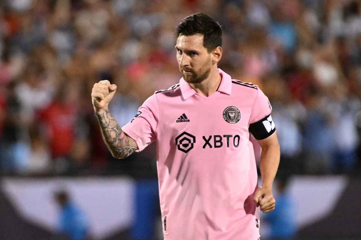 Messi &eacute; titular absoluto no Inter Miami e comanda o ataque diante do Nashville pela MLS