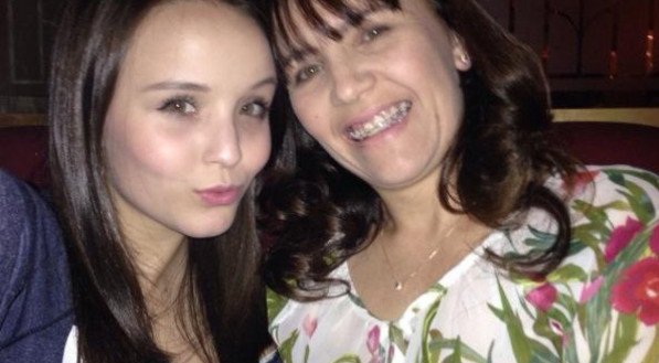 Larissa Manoela com a mãe, Silvana