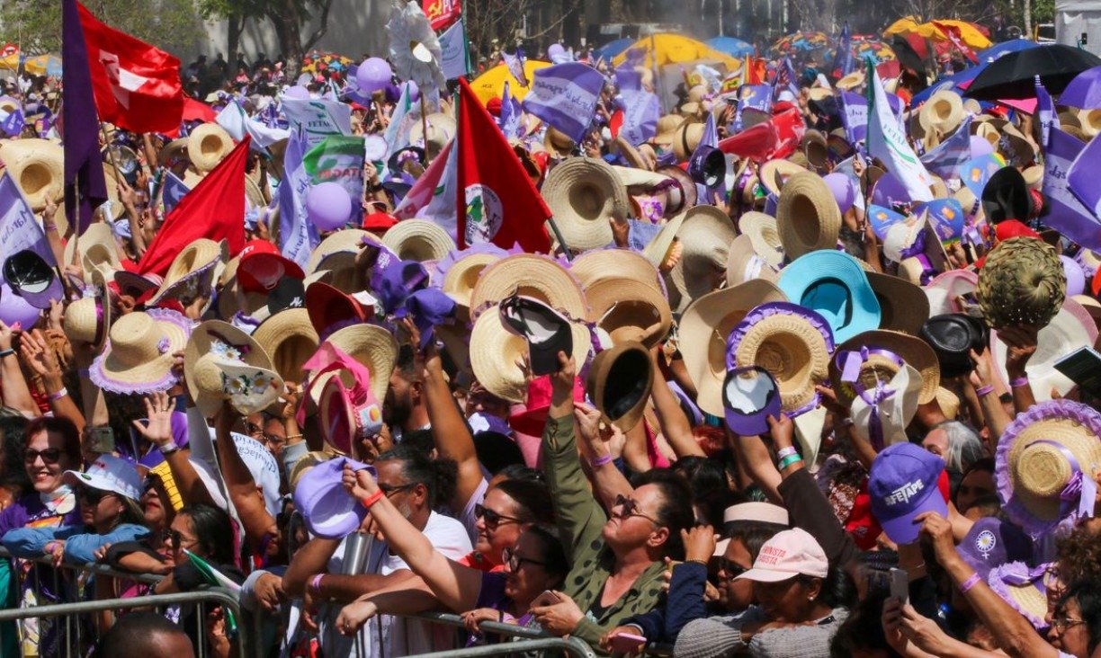 Presidente Luiz Inácio Lula da Silva, acompanhado da primeira-dama, Janja Lula da Silva, e de vários ministros, participou do encerramento da Marcha das Margaridas