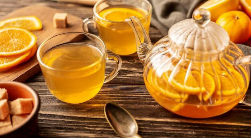 Veja o passo a passo para preparar chá de casca de laranja em casa.
