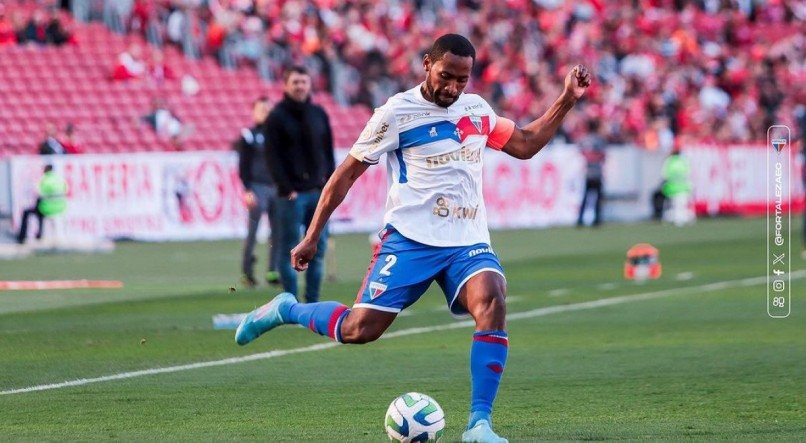 Fortaleza enfrenta o América-MG na Copa Sul-Americana nesta quinta (24). 