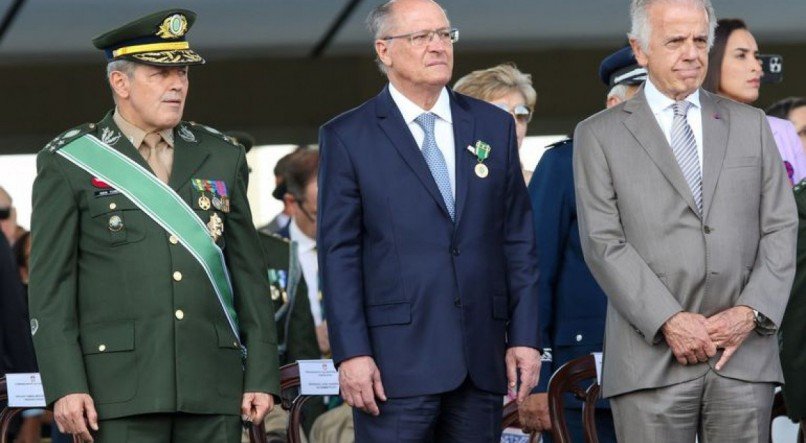 O ministro da Defesa, José Múcio Monteiro, reforçou que o assunto está pacificado entre os militares que comandam as Três Forças