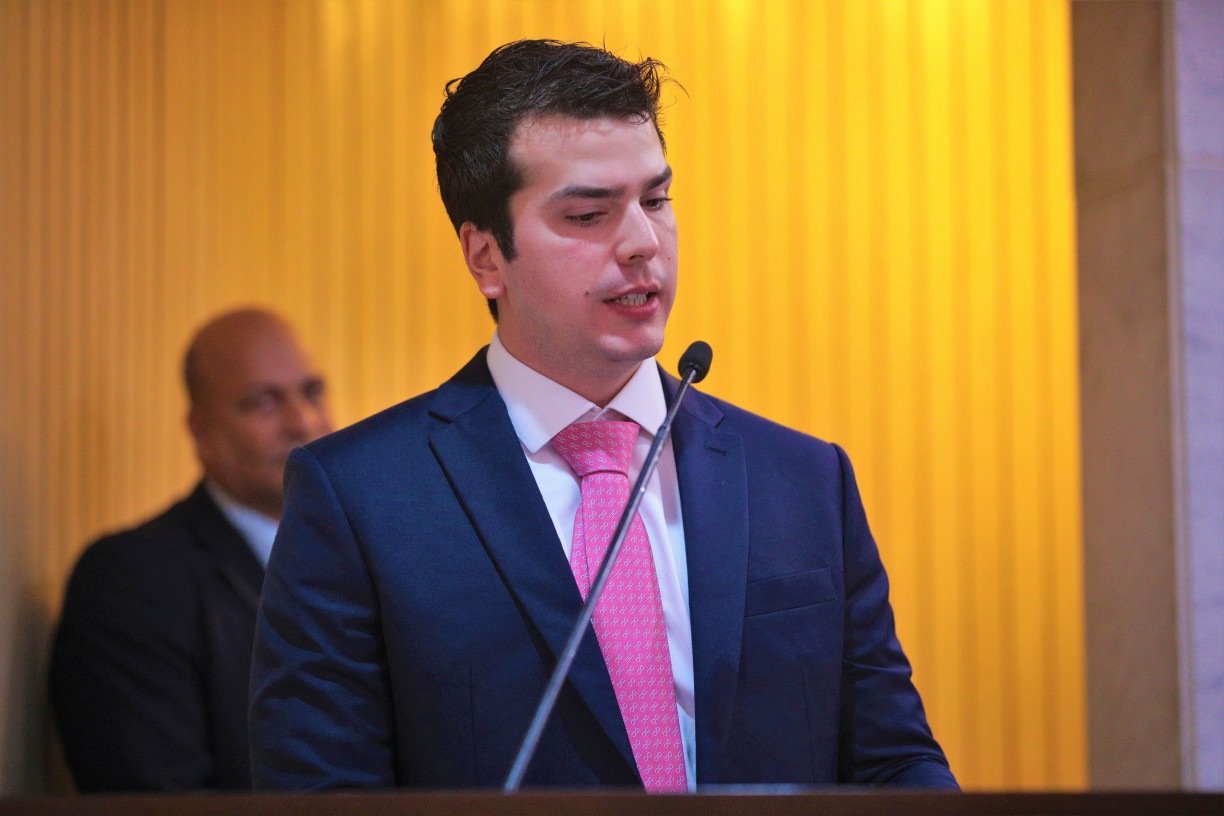 Antonio Coelho anuncia que n&atilde;o pautar&aacute; pedido de cr&eacute;dito suplementar do Estado com R$ 80 milh&otilde;es para cultura e turismo em Pernambuco