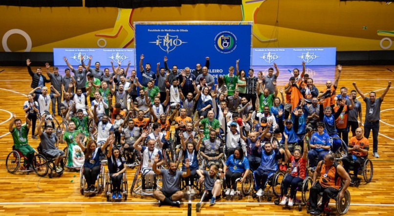 Primeiro campeonato de brasileiro de handebol em cadeira de rodas.