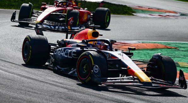 Max Verstappen venceu a 10ª corrida consecutiva no GP da Itália