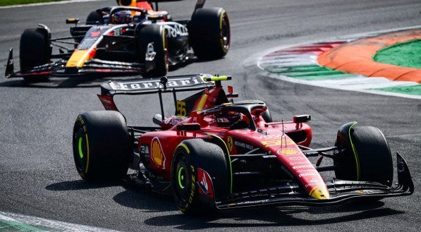 Max Verstappen venceu a 10ª corrida consecutiva no GP da Itália