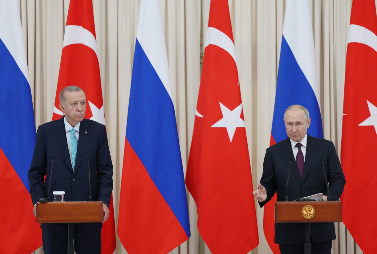 Erdogan afirmou que seu país havia feito "novas propostas" para reativar o acordo sobre a exportação de cereais ucranianos pelo mar Negro
