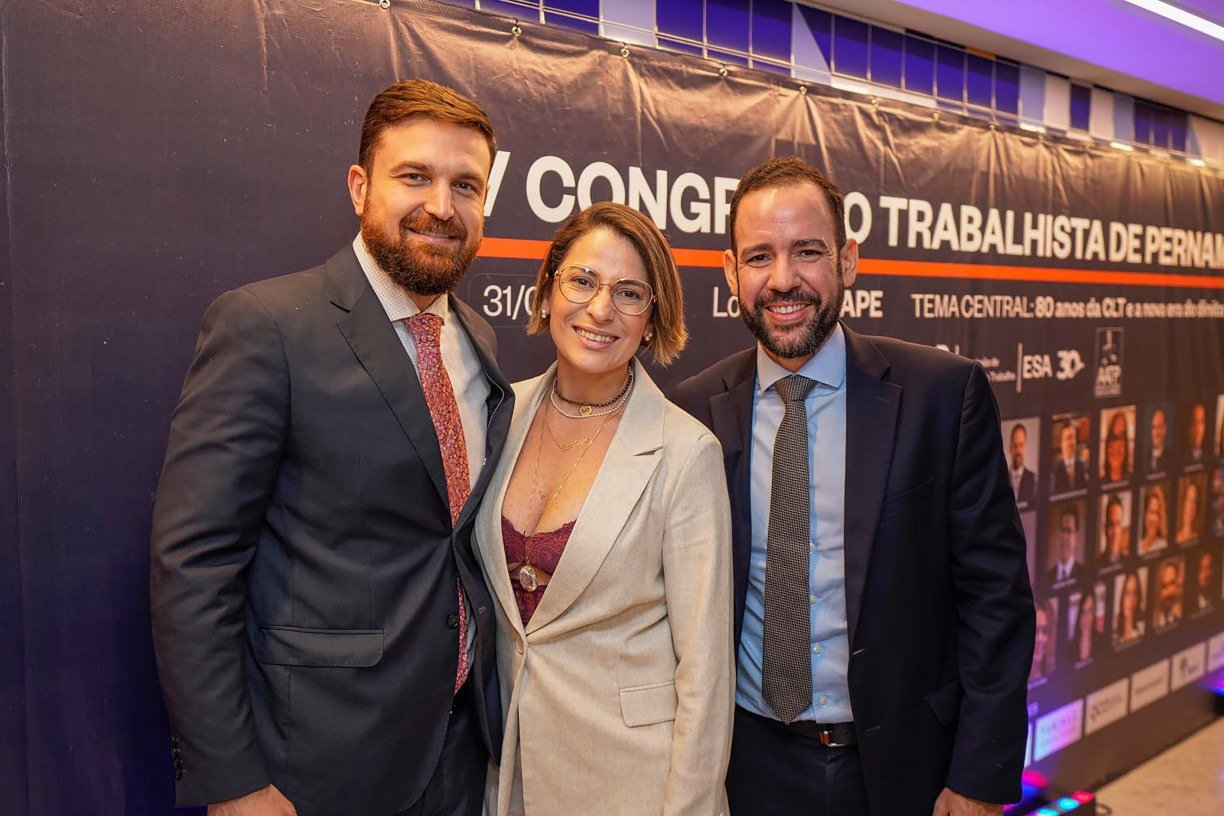Os advogados João Galamba, Alexandra Vilela e Bruno Félix, no 4º Congresso Trabalhista de PE