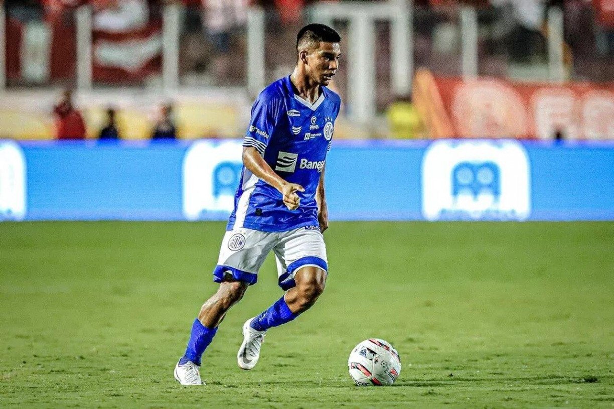 Negueba marcou sete gols pelo Confiança em 2023