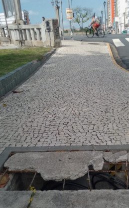 GENIVAL PAPARAZZI / VOZ DO LEITOR