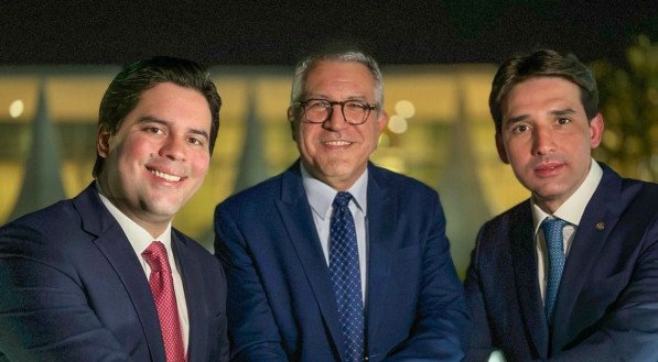 Silvio Costa Filho assume Ministério de Portos e Aeroportos nesta quarta-feira (13)