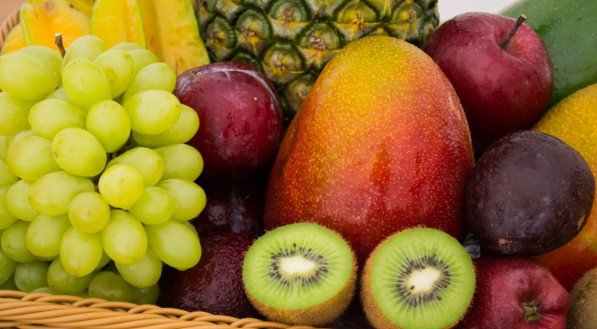 Frutas que ajudam a baixar a glicose