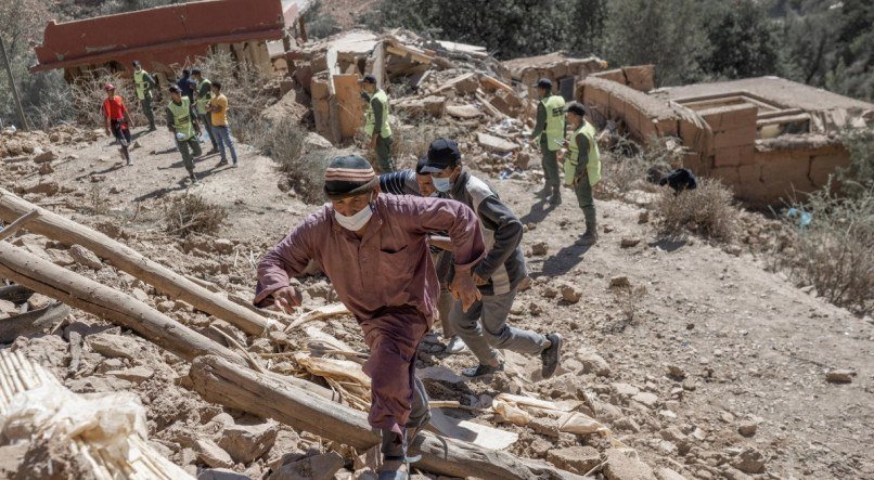 Popula&ccedil;&atilde;o dormia em sua maioria durante o terremoto