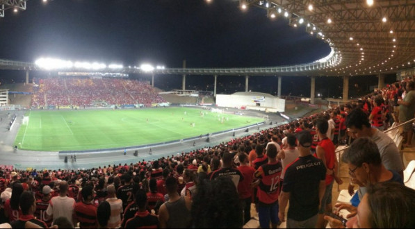 Estádio Kléber Andrade, no Espírito Santo, será a casa do Flamengo nesta noite

