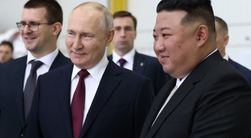 Kim Jong Un se encontra com o presidente da Rússia Vladimir Putin
