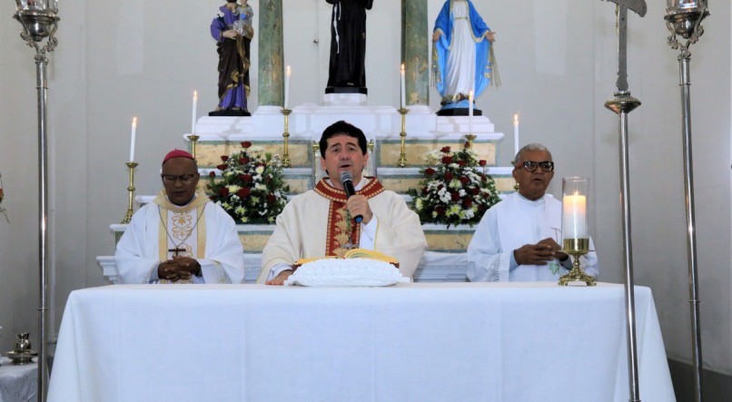 Dom Paulo Jackson participa da primeira Semana Santa como arcebispo de Olinda e Recife