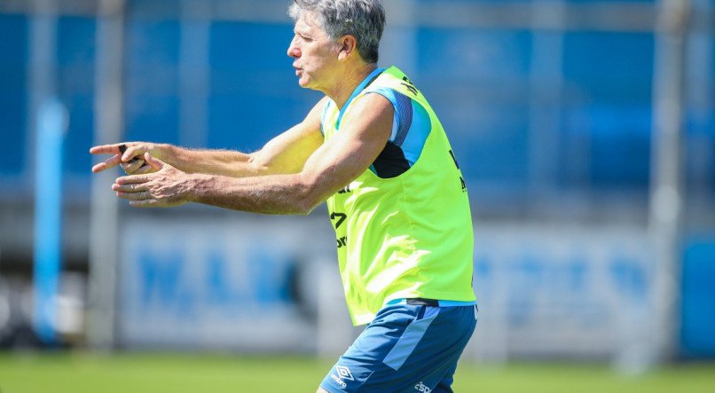 Renato Ga&uacute;cho comanda o Gr&ecirc;mio contra o Coritiba pela 31&ordf; rodada do Brasileir&atilde;o