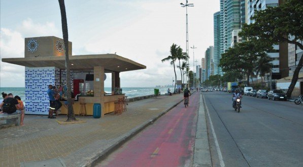 Reportagens retratam temas de interesse social, mostrando os principais problemas que cada uma das praias apresentam