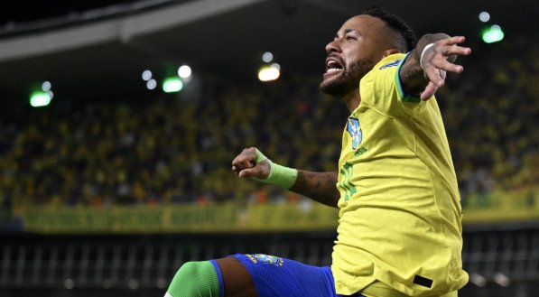 Neymar se destacou com a Sele&ccedil;&atilde;o Brasileira nos primeiros jogos das Eliminat&oacute;rias