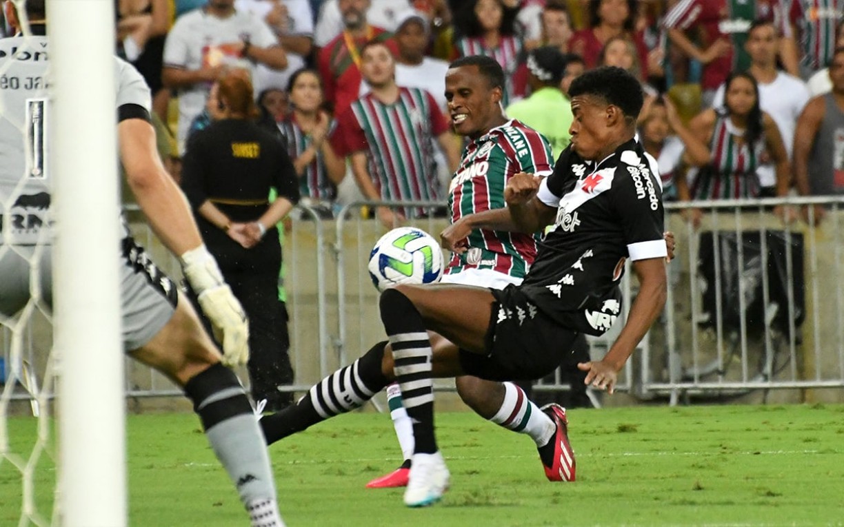 Vasco e Fluminense se enfrentam pelo Brasileirão