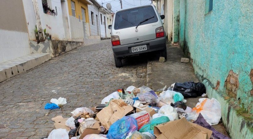 Falta de coleta de lixo em Quipapá