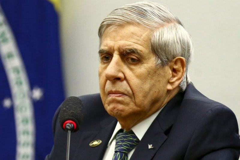 Advogado de Augusto Heleno pede nulidade