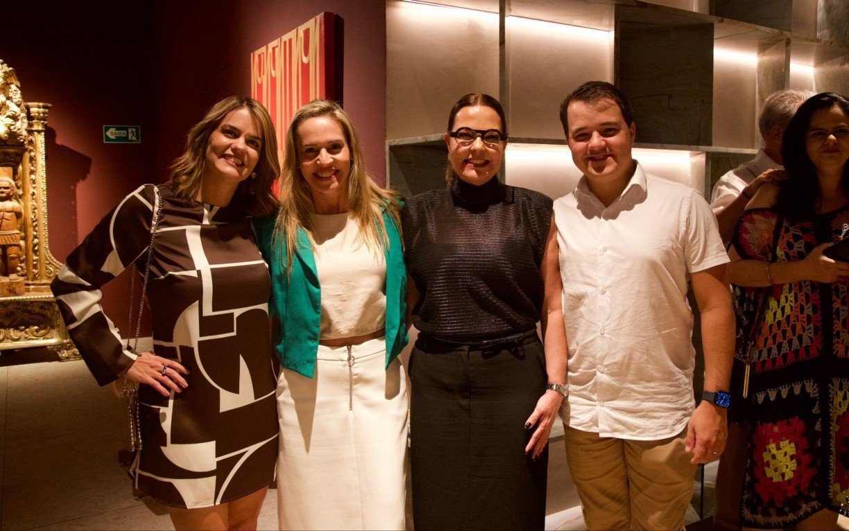 Ana Paula Vilaça, Isabela de Roldão, Rodrigo Coutinho e Isabela Coutinho, na inauguração da CasaCor Pernambuco