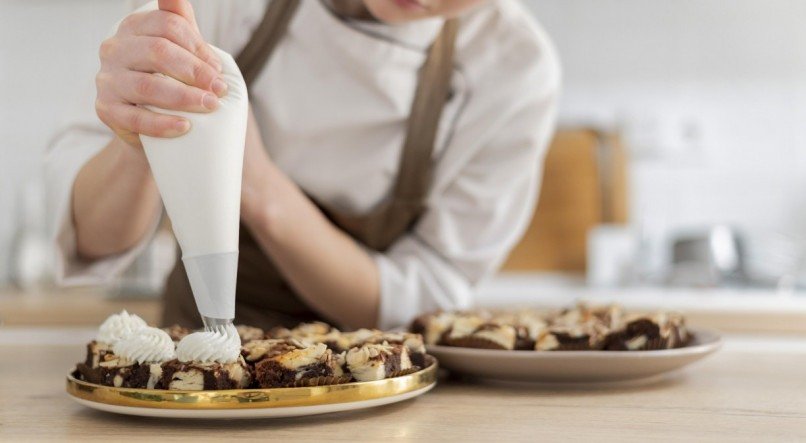 O crescimento do mercado da confeitaria representa uma oportunidade para empreendedores que desejam ingressar no setor. 