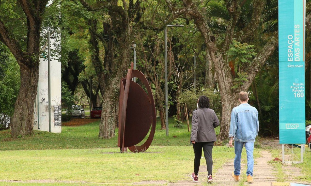 Greve dos estudantes da USP será mantida e novos cursos aderem às paralisações