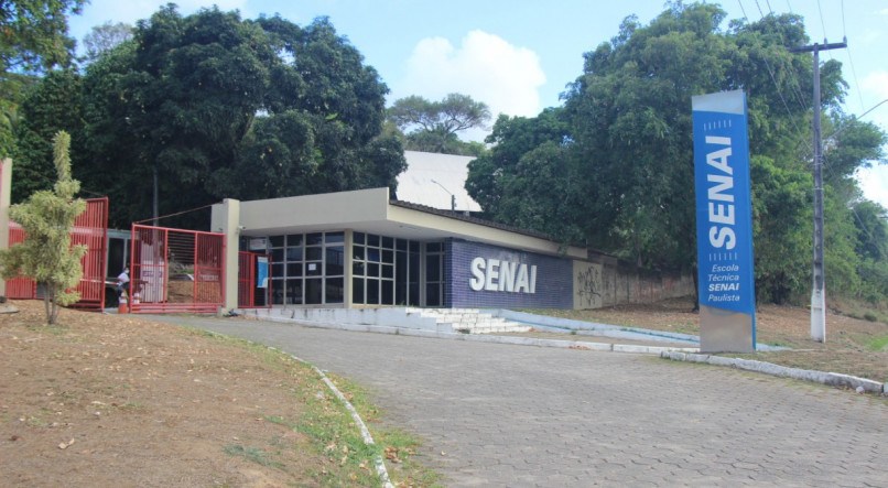 Escola do Senai em Paulista está oferecendo cursos gratuitos em várias áreas