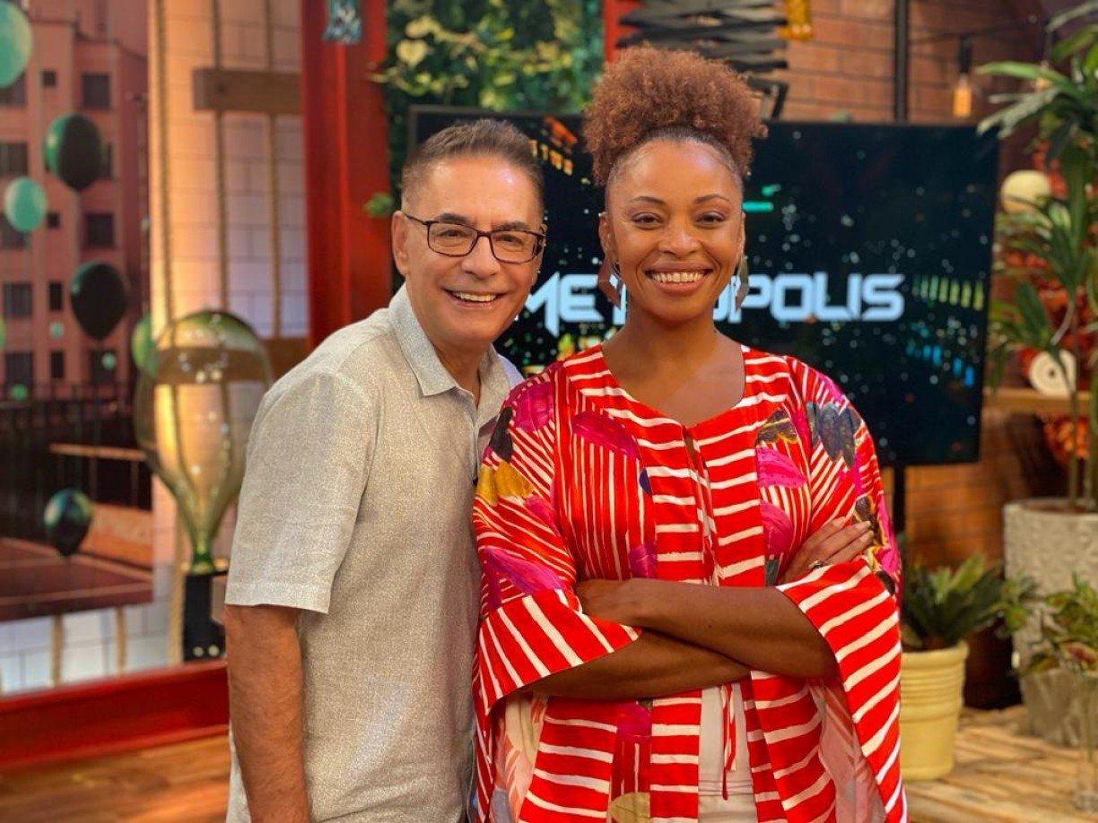 Adriana Couto e Cunha Jr. seguem no comando da atração, a exemplo da repórter Renata Simões e do videorreporter Rodrigo Leitão