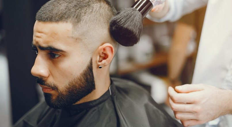 6 cortes para cabelos cacheados masculino