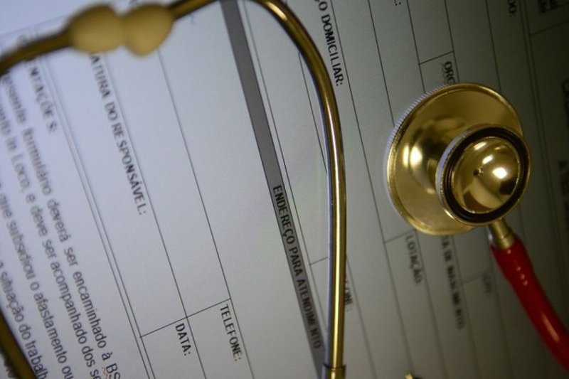 Contudo, a cobertura de tratamentos fora do rol deverá levar em conta cinco parâmetros, que devem estar presentes cumulativamente nos casos que forem analisados